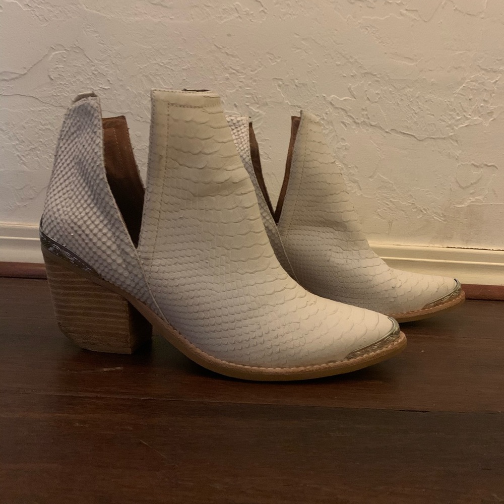 Jeffery Campbell Cromwell Booties